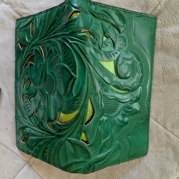 Patricia Nash leather wallet purse NWOT green - Picture 4 of 8